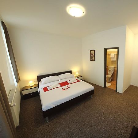 Sobe Oliva Hotel Zagreb Eksteriør billede